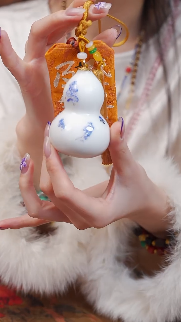 458漆艺工艺小葫芦29.9