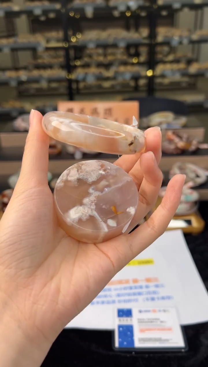 石英质玉未镶嵌手镯56圈口（赠送镯心）21104