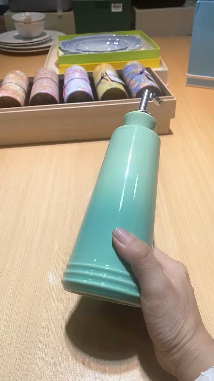 【闪购商品】瓷片锅碗瓢盆一件不剩