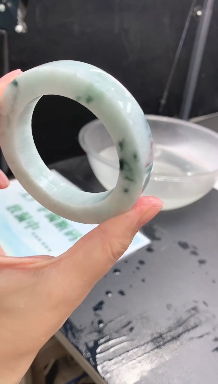 【闪购商品】定制翡翠手镯未镶嵌4 53-60