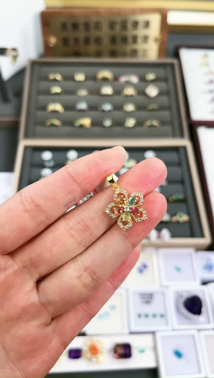 【闪购商品】碧玺颈饰银S925镶嵌k001