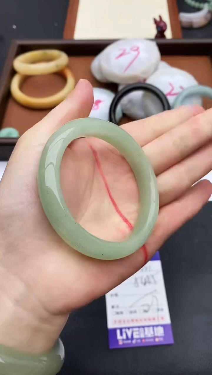 未镶嵌手镯石英质玉221+54/55