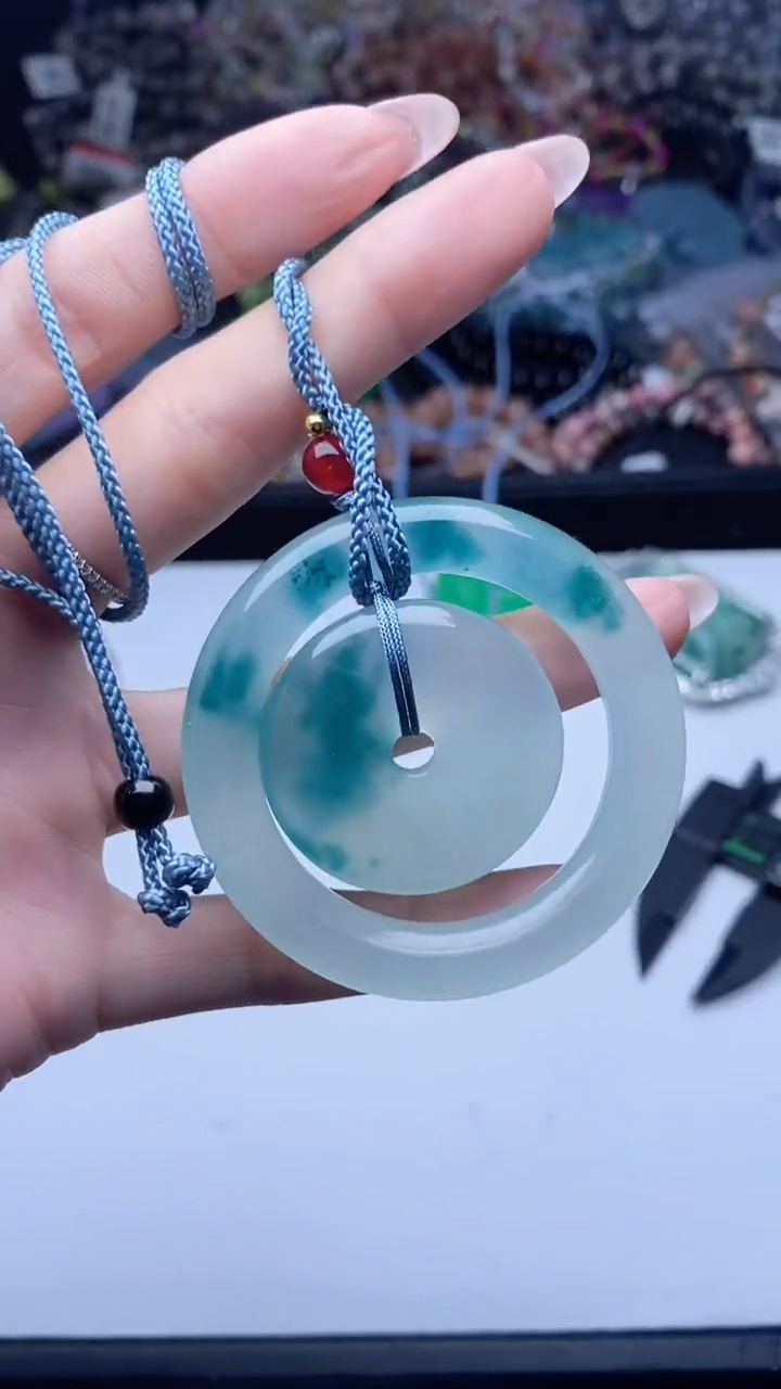 翡翠未镶嵌颈饰58