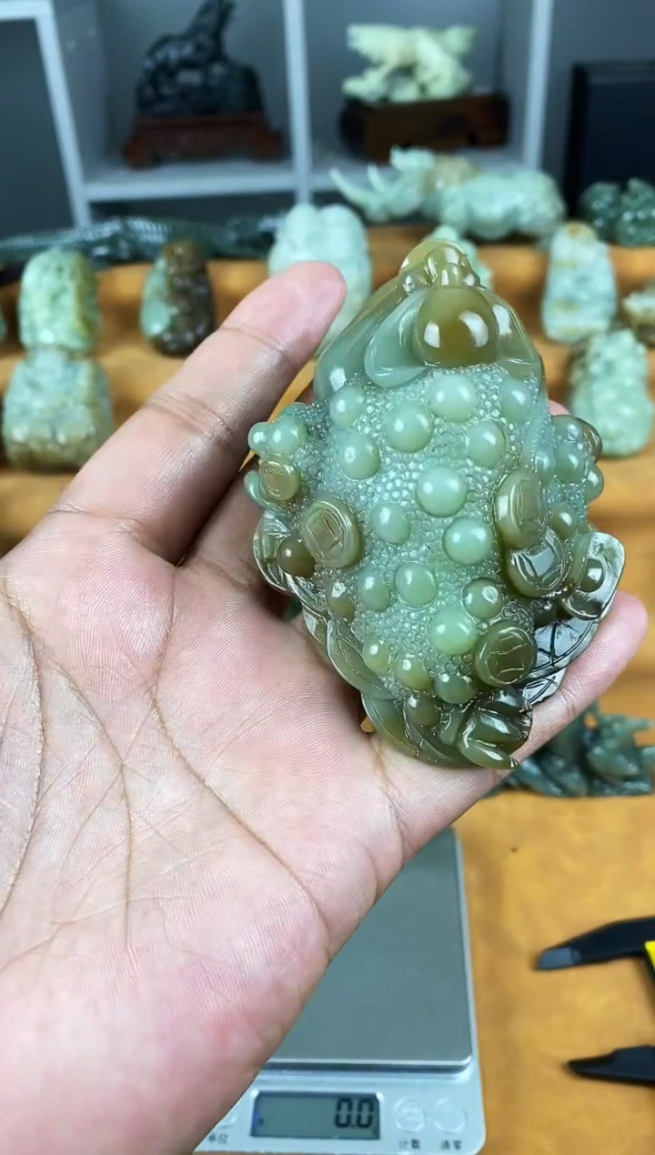 未镶嵌和田玉把件1