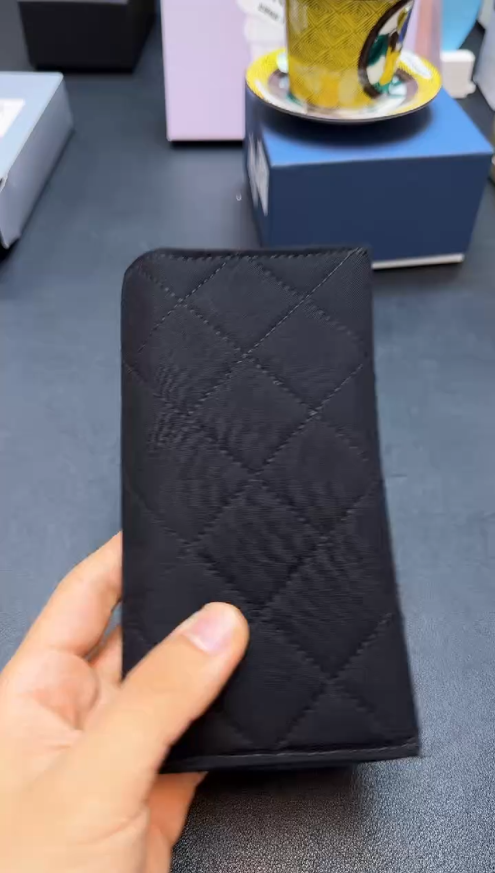 瓷片全新正品一件不留@@TT75