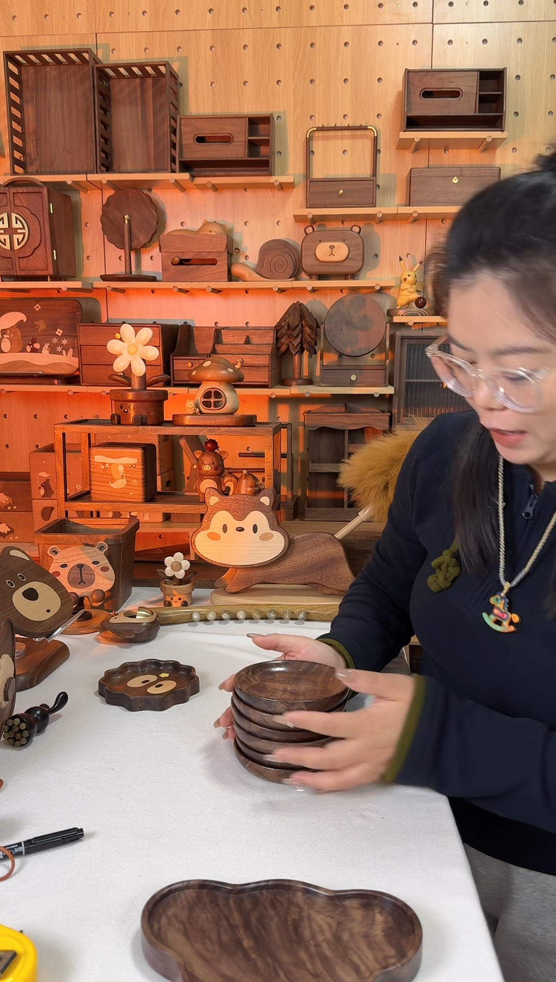 木北美黑胡桃小号老料碟子