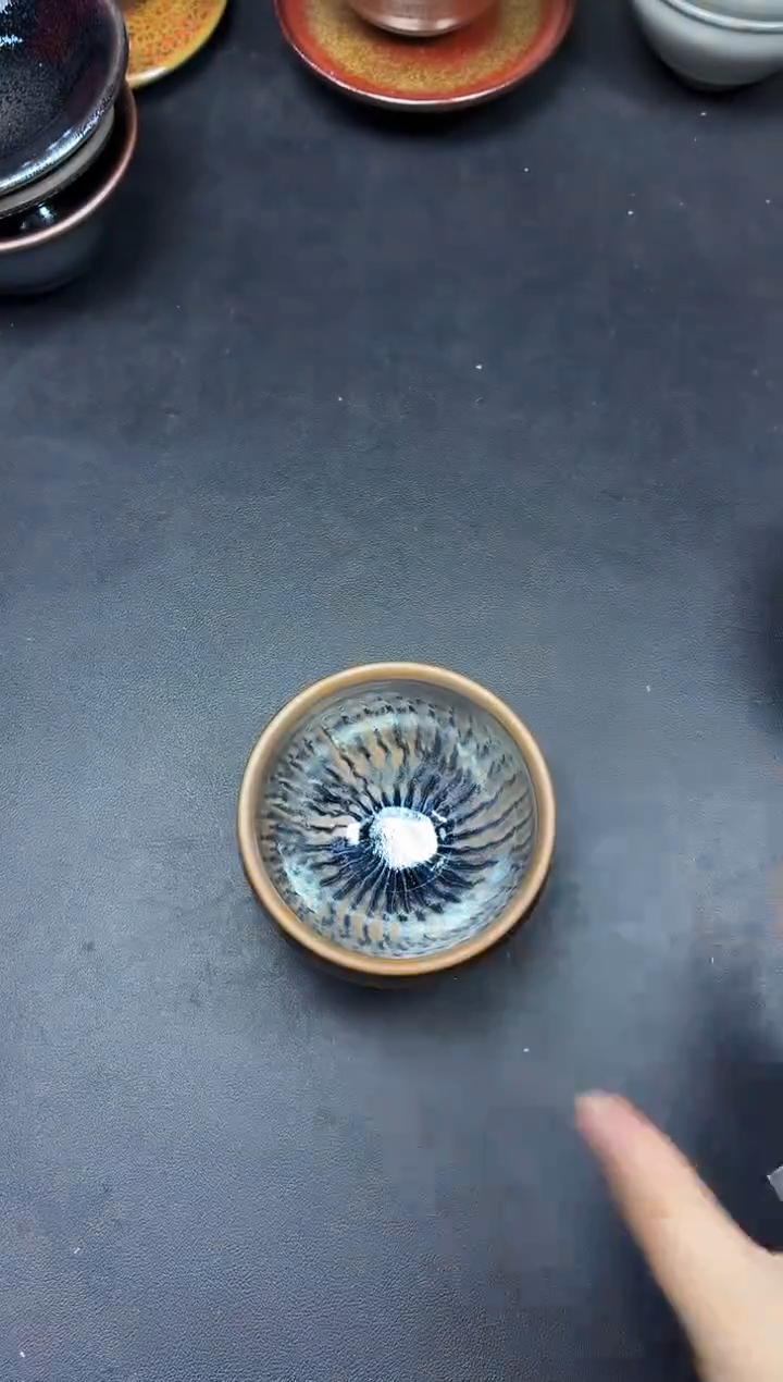 茶盏130微瑕                 