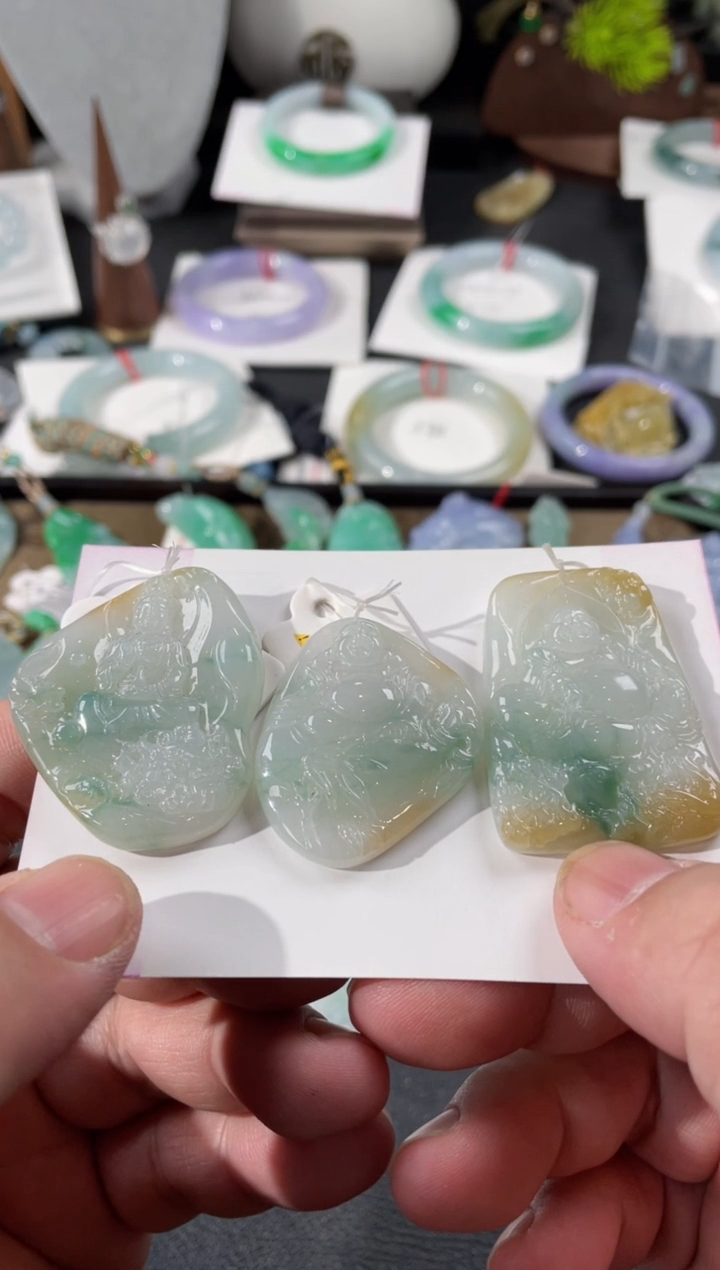 【闪购商品】翡翠颈饰未镶嵌多样性