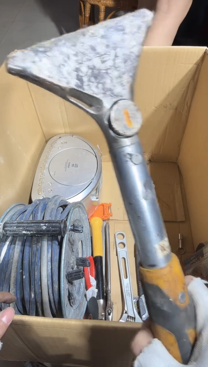 8新@***@ 532   中古商品，瑕疵品，不保好坏。