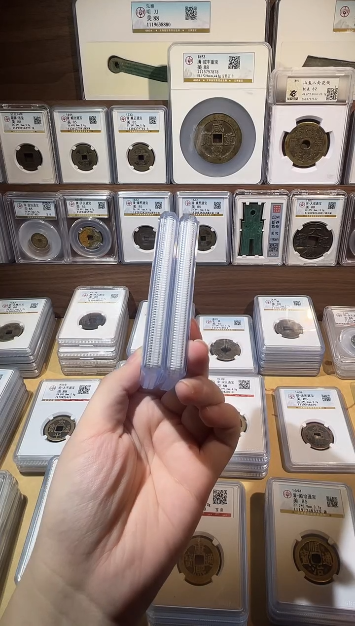 铜1 楚11111111一鼻q 