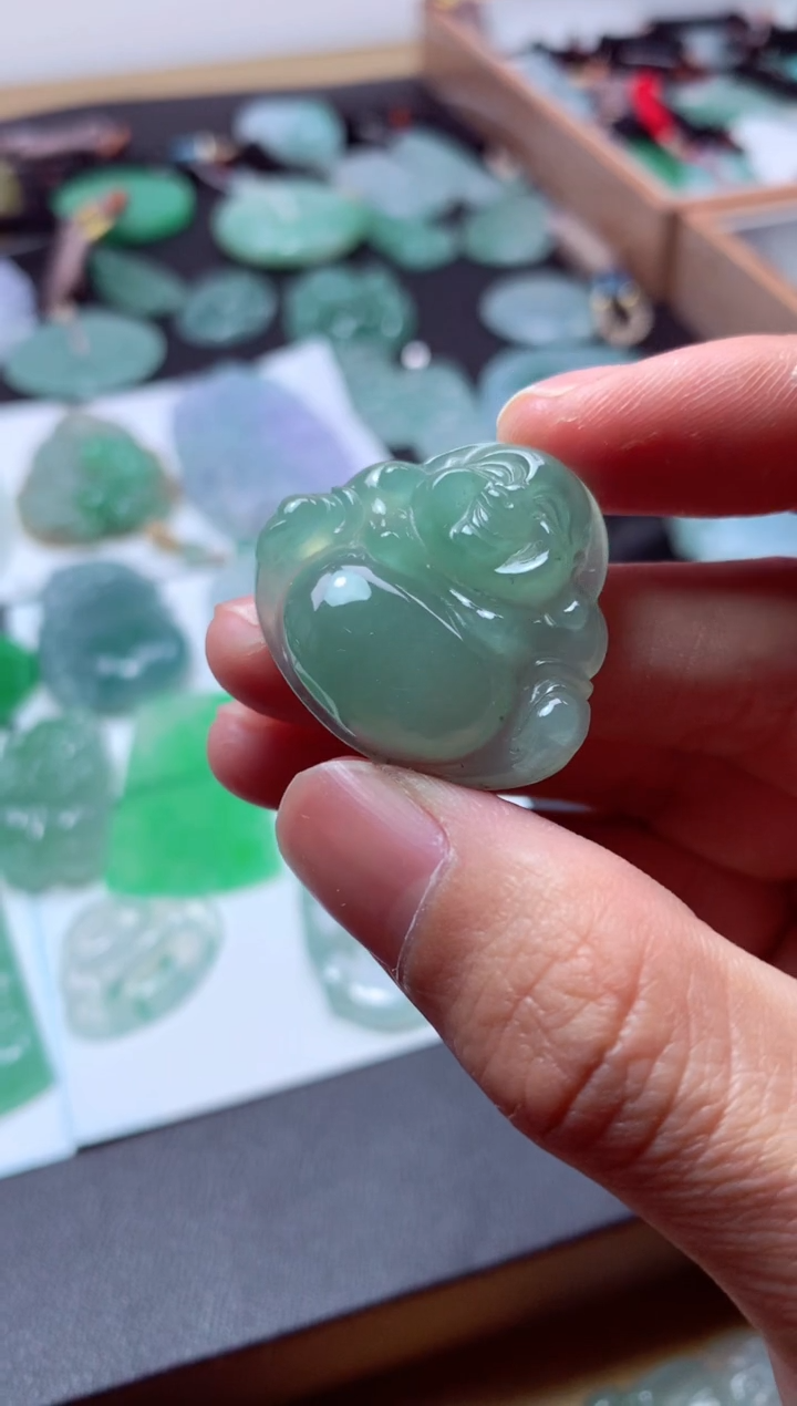 【闪购商品】翡翠颈饰未镶嵌天然翡翠