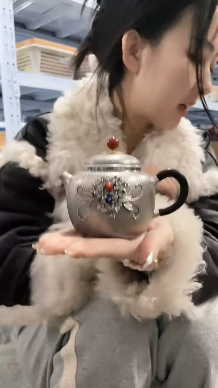 【闪购商品】瓷片豆包儿推荐饰品摆件