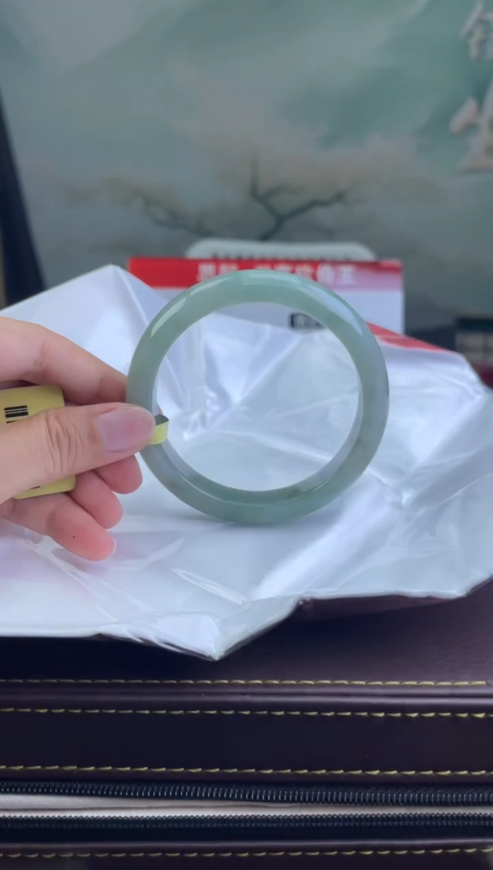 翡翠手镯未镶嵌6翡翠手镯