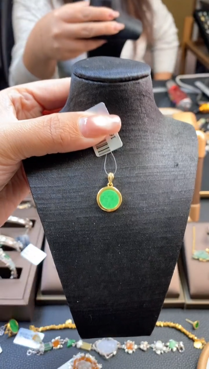 颈饰银S925镶嵌翡翠16695