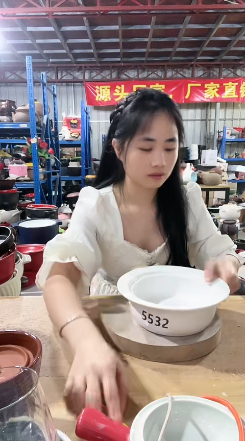 陶5532瑕疵白色帽锅不带盖孤品