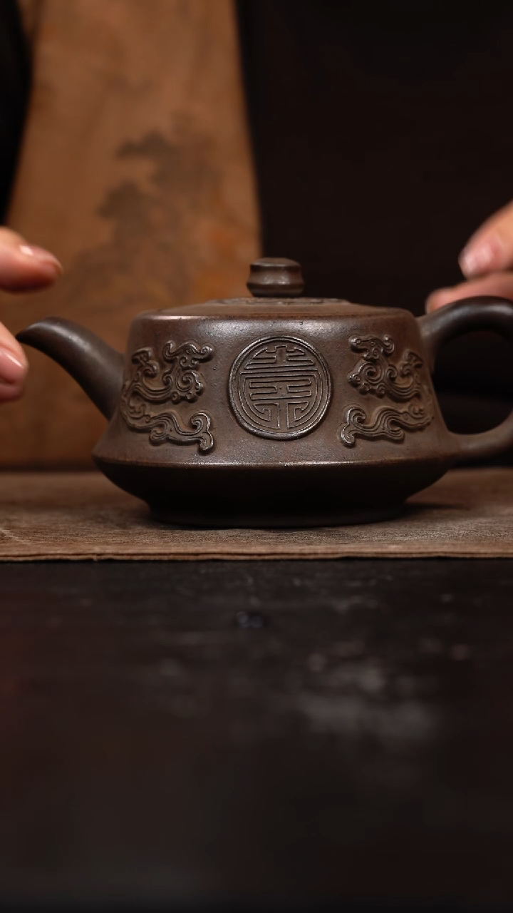 【闪购商品】紫砂茶壶全手工宫灯330cc