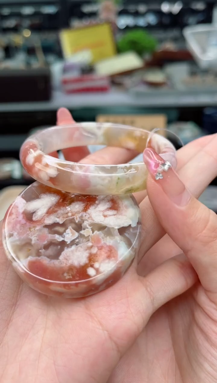 石英质玉未镶嵌手镯52圈口（赠品镯心）S9777