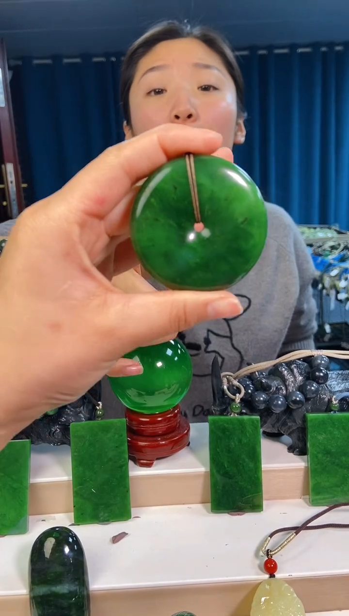 【闪购商品】和田玉挂件未镶嵌1