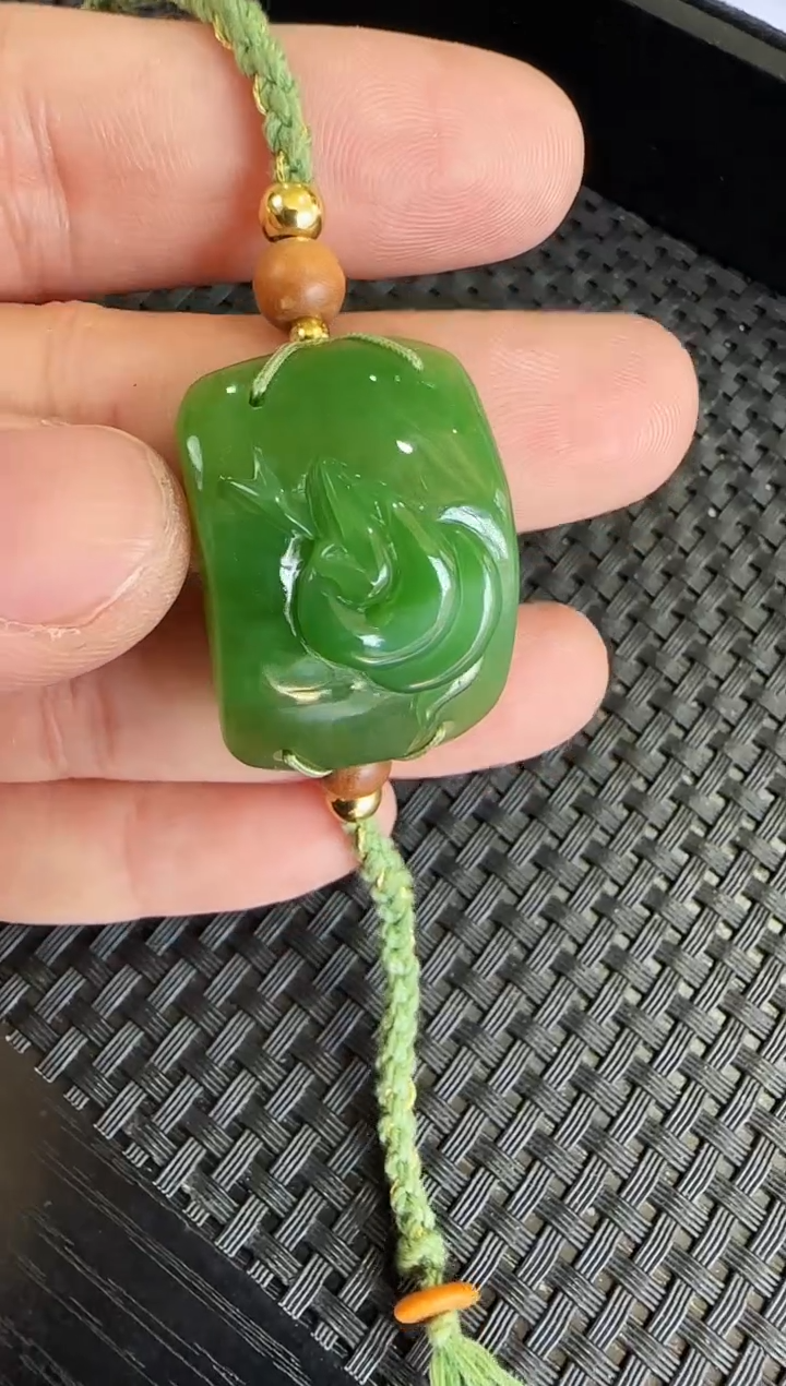 【闪购商品】和田玉（碧玉）手牌未镶嵌白加绿