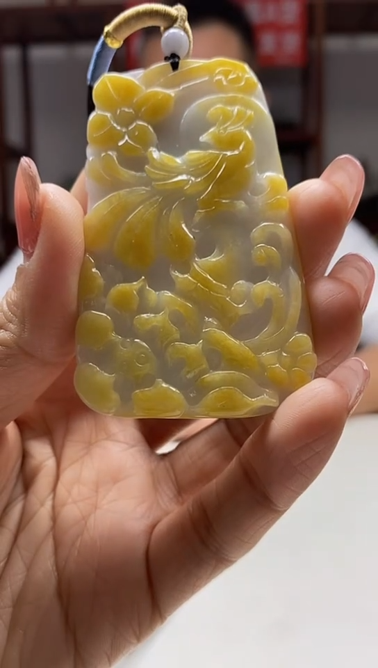 【闪购商品】翡翠颈饰未镶嵌翡翠A货2025/3/10