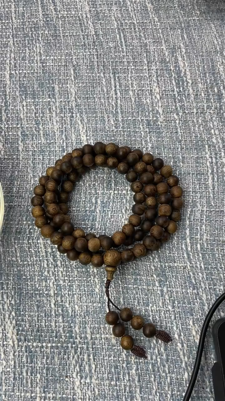 【闪购商品】沉香手串海南奇楠乌身0.8*108长串JY137