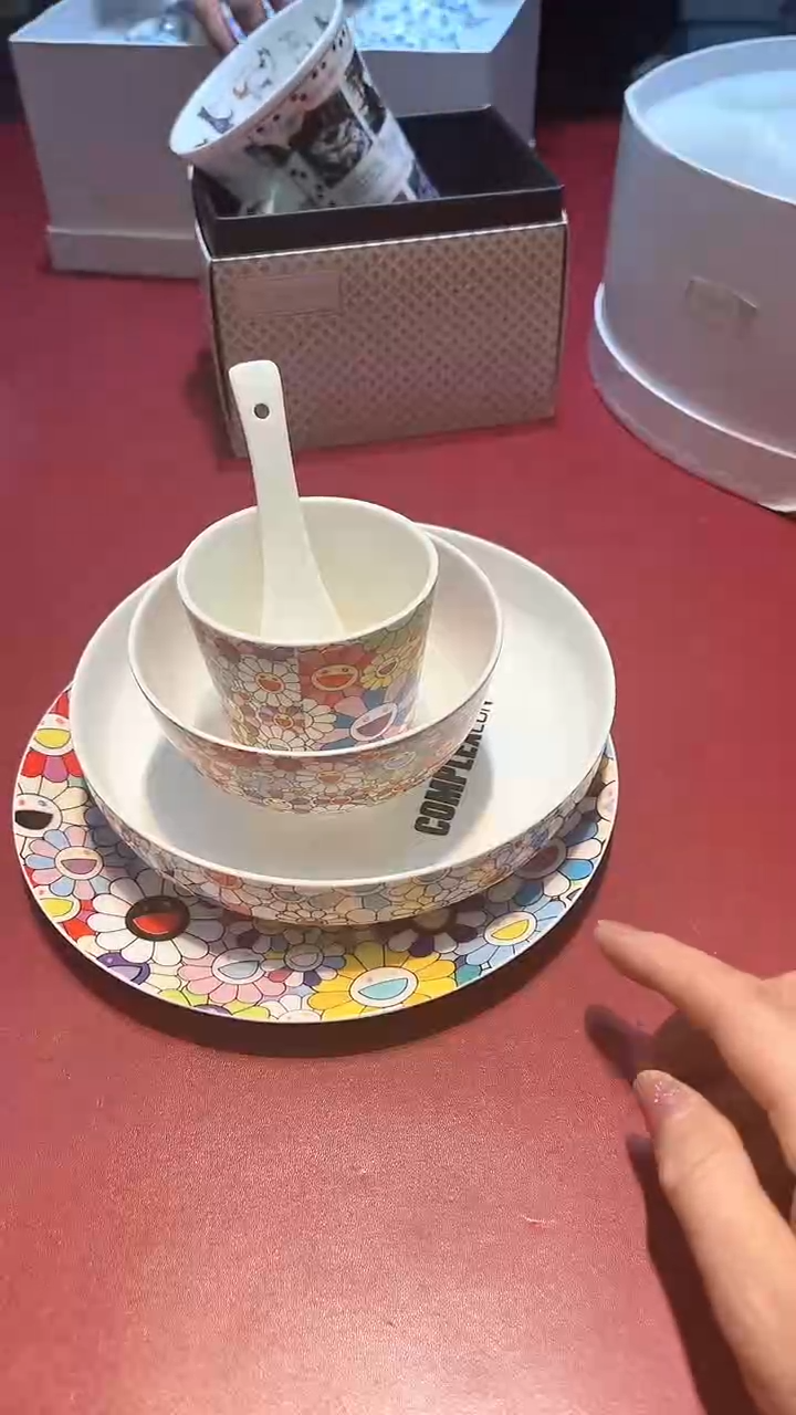 【闪购商品】瓷片锅碗瓢盆一件不剩