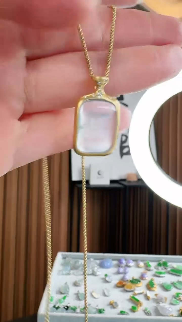 翡翠18K金镶嵌吊坠(不含链)吊坠