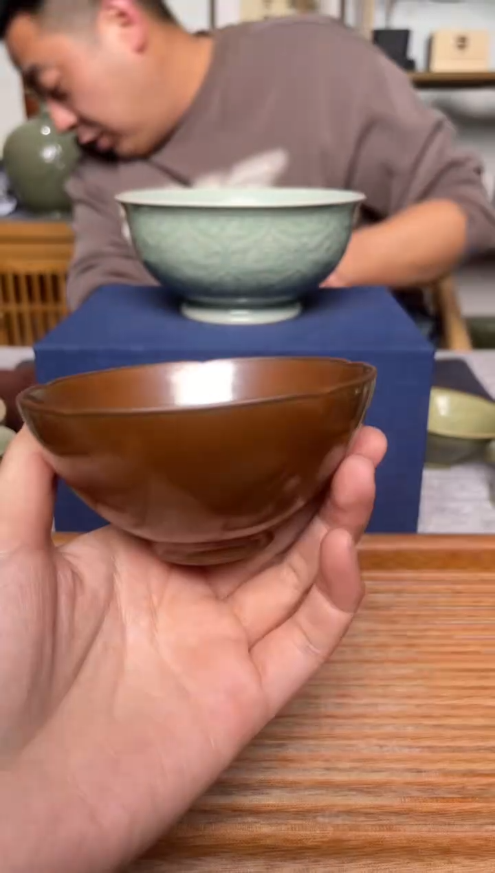 【闪购商品】其他耀州窑紫金釉玉兰杯微瑕福利