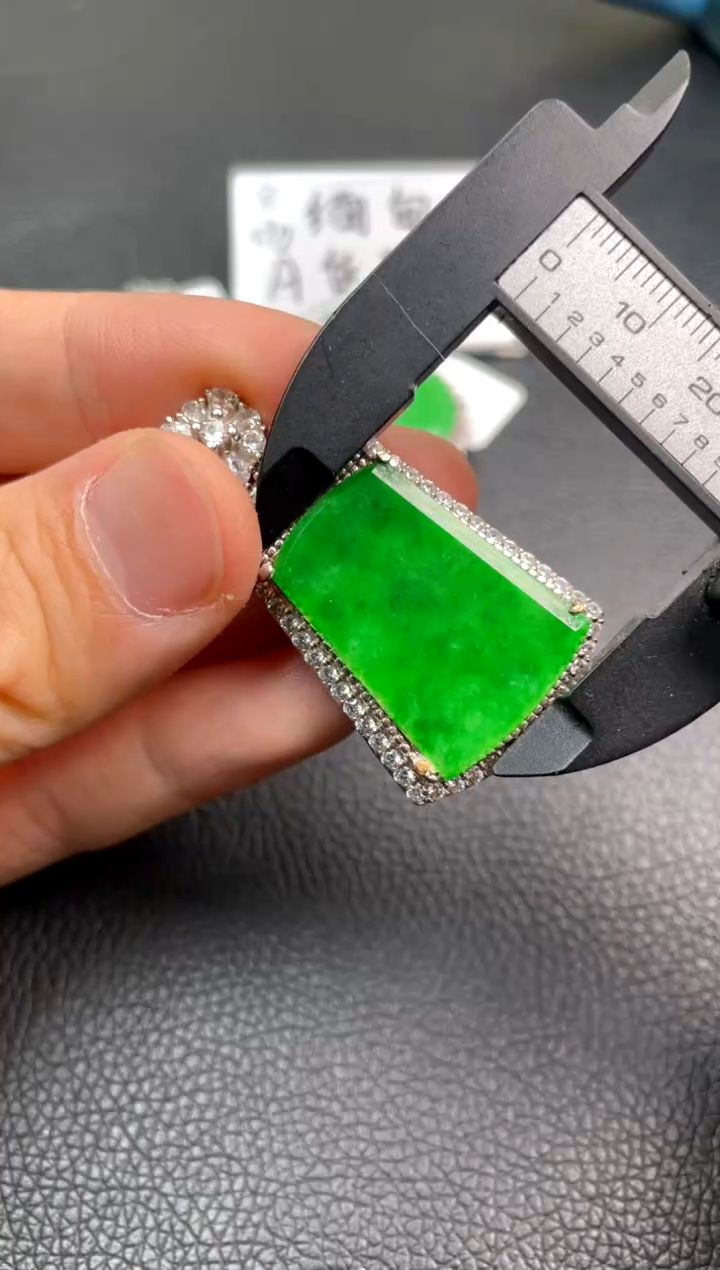 【闪购商品】翡翠吊坠(不含链)银S925镶嵌吊坠·