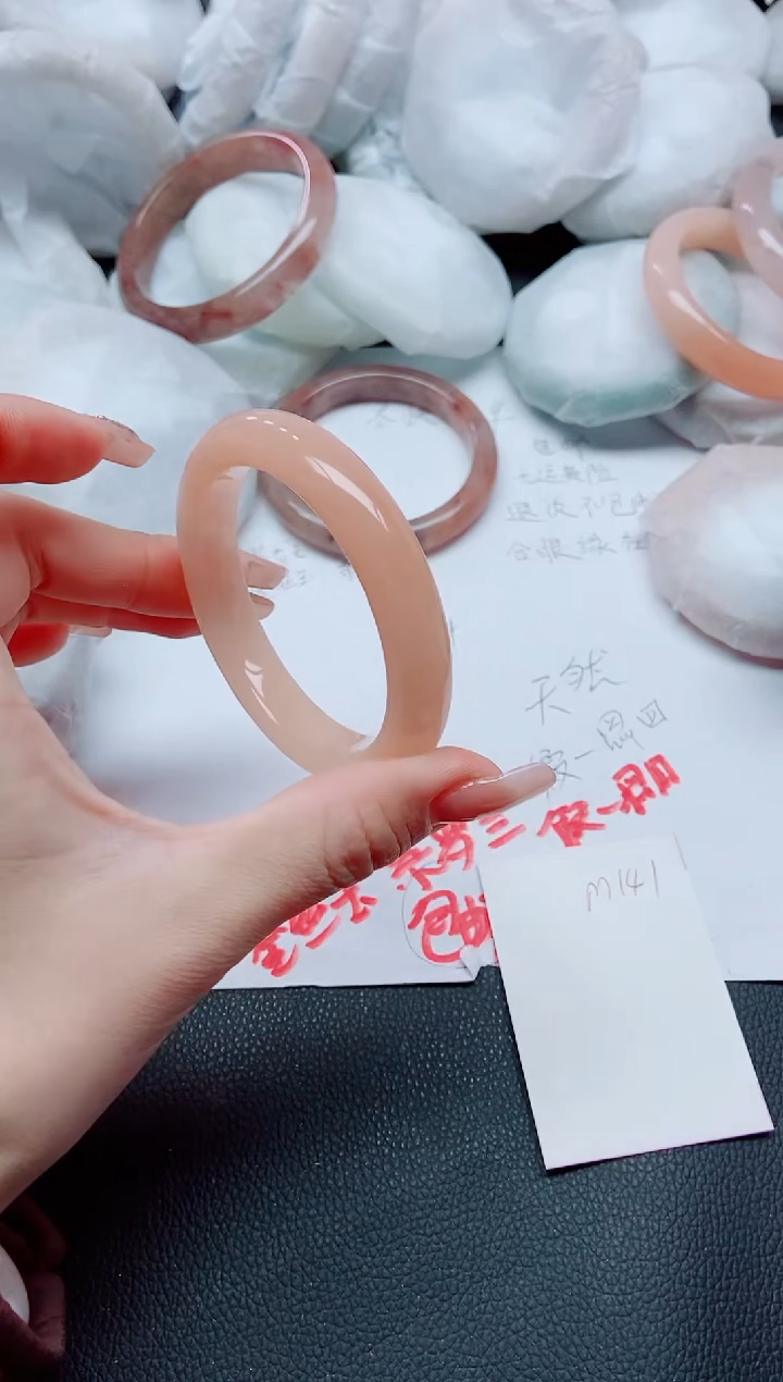 【闪购商品】石英质玉手镯未镶嵌M41-56/57