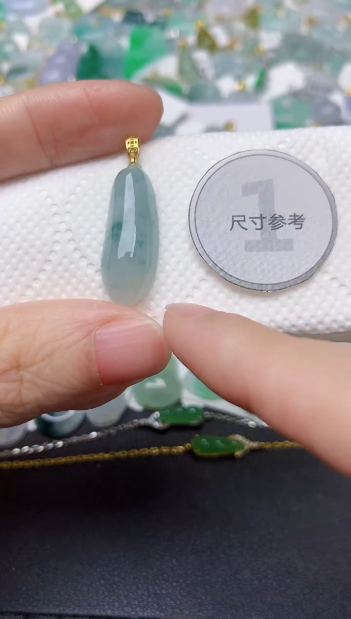 颈饰未镶嵌翡翠天然缅甸A货翡翠