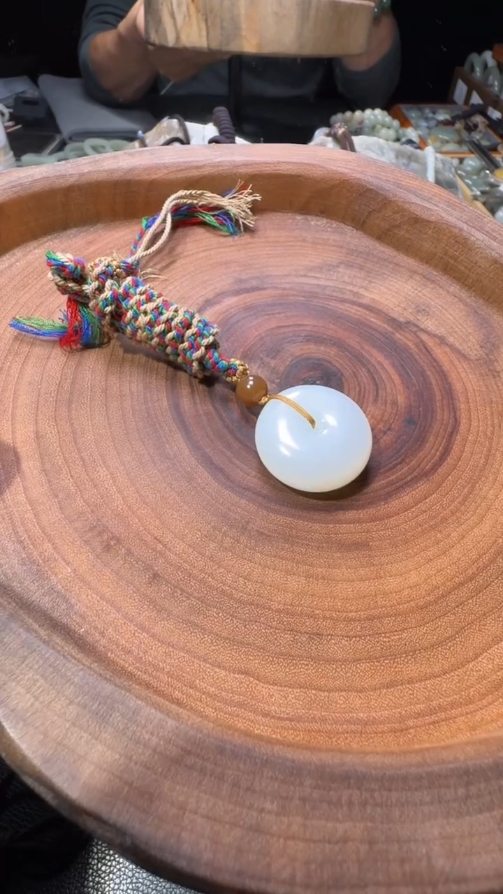 颈饰未镶嵌和田玉Y*J平安扣