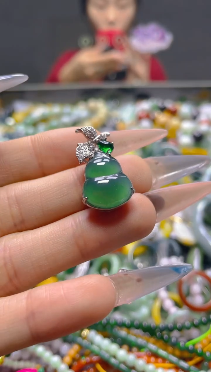 颈饰未镶嵌翡翠/E/翡翠A货，一件也是批发价