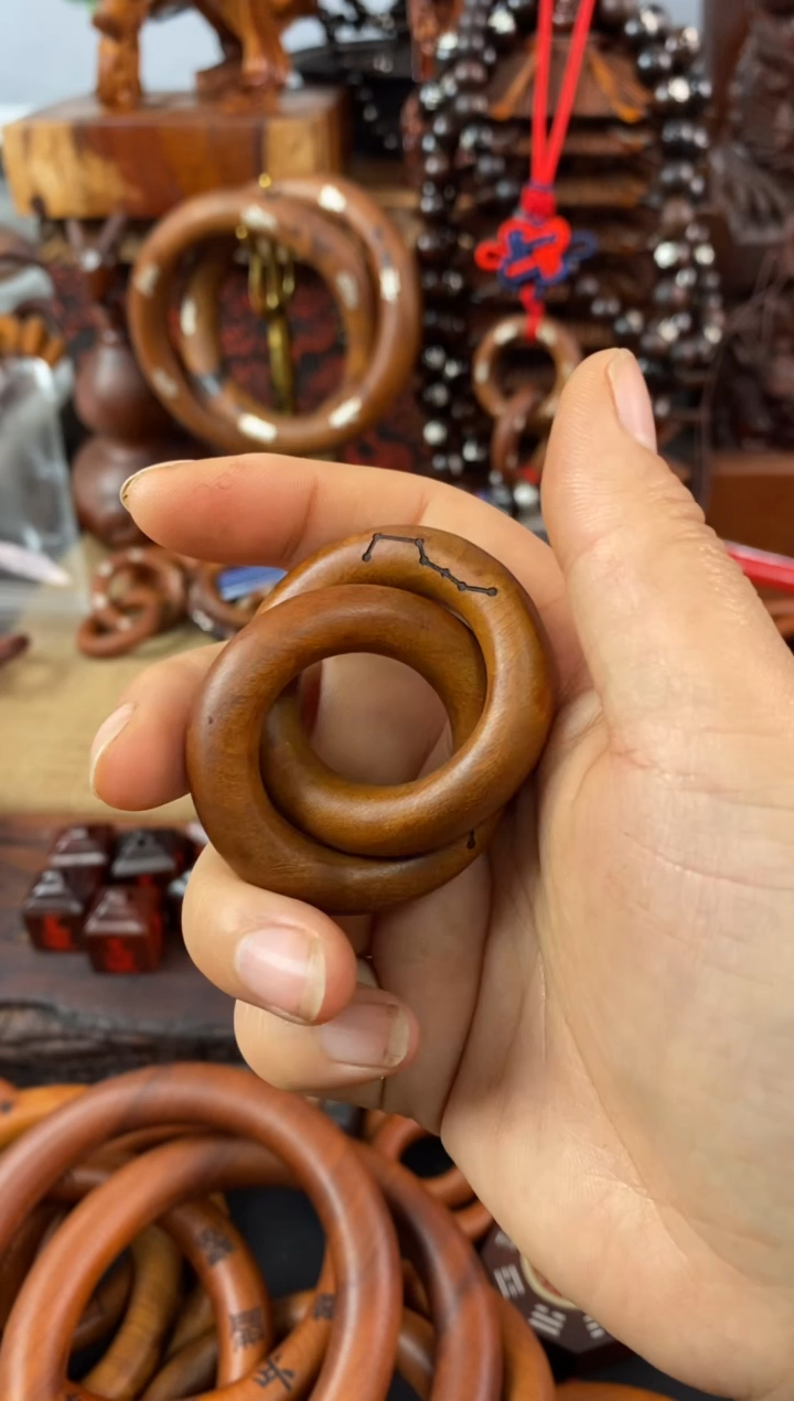 【闪购商品】木枣木小乾坤圈刻六七星随机发