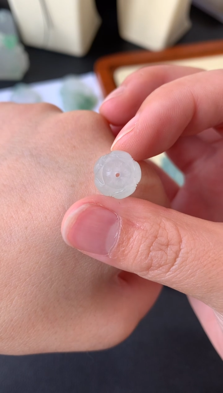 【闪购商品】定制翡翠未镶嵌翡翠