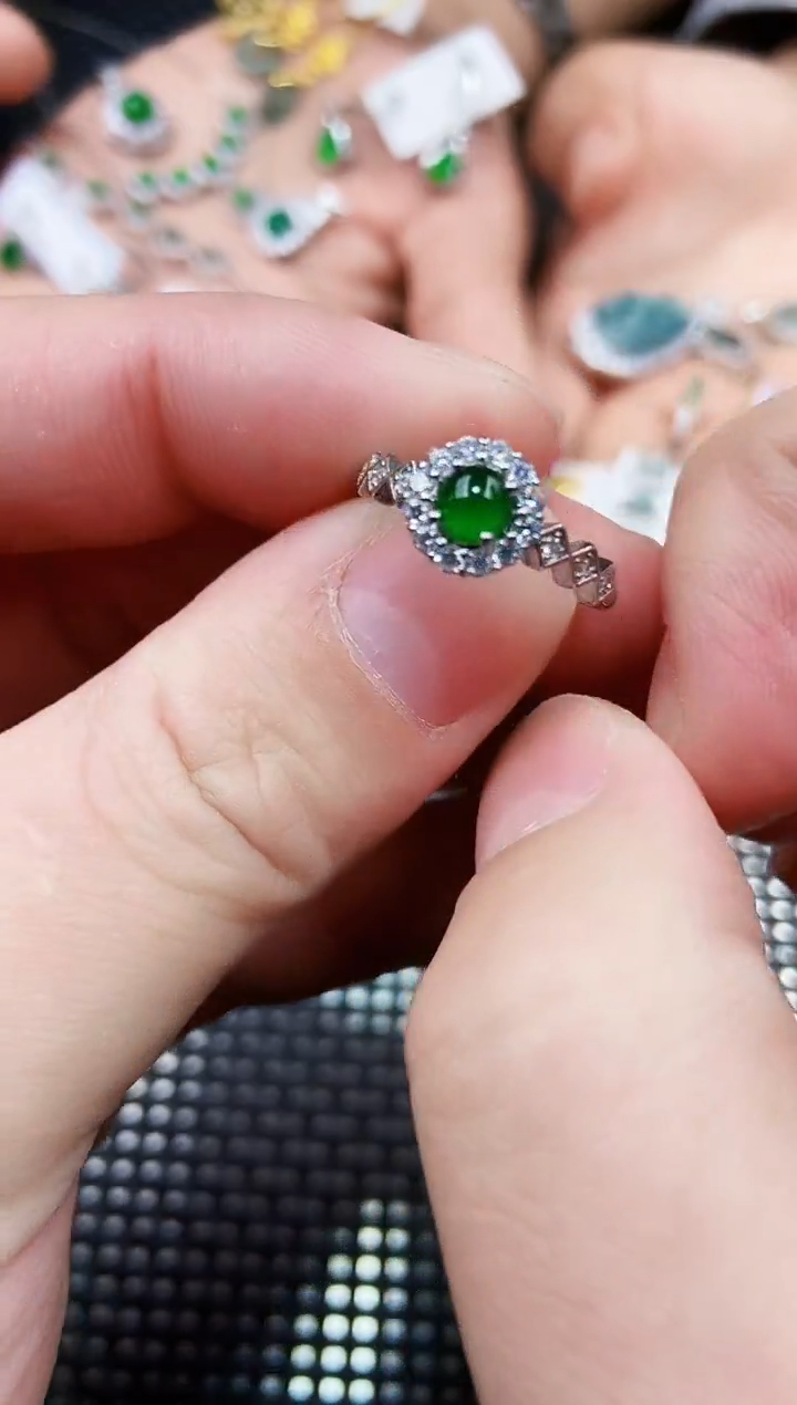 【闪购商品】翡翠戒指未镶嵌111111111