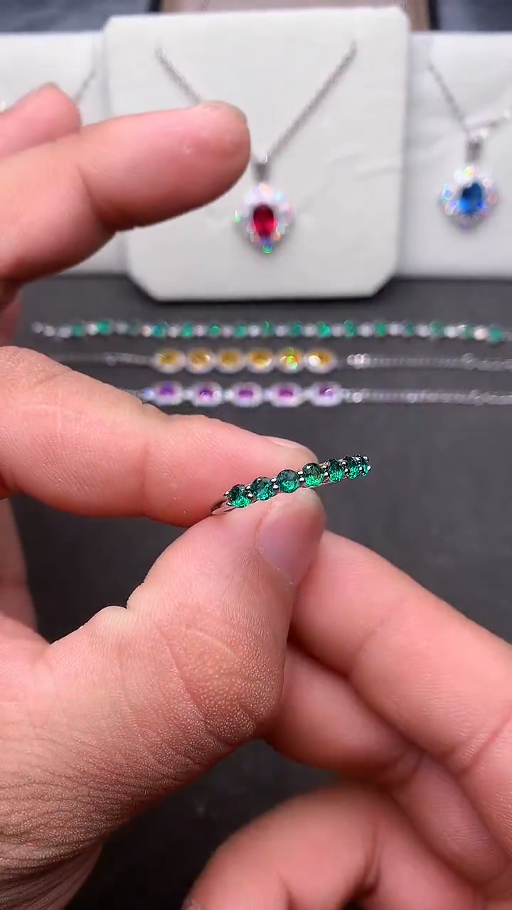 【闪购商品】祖母绿戒指银S925镶嵌·······