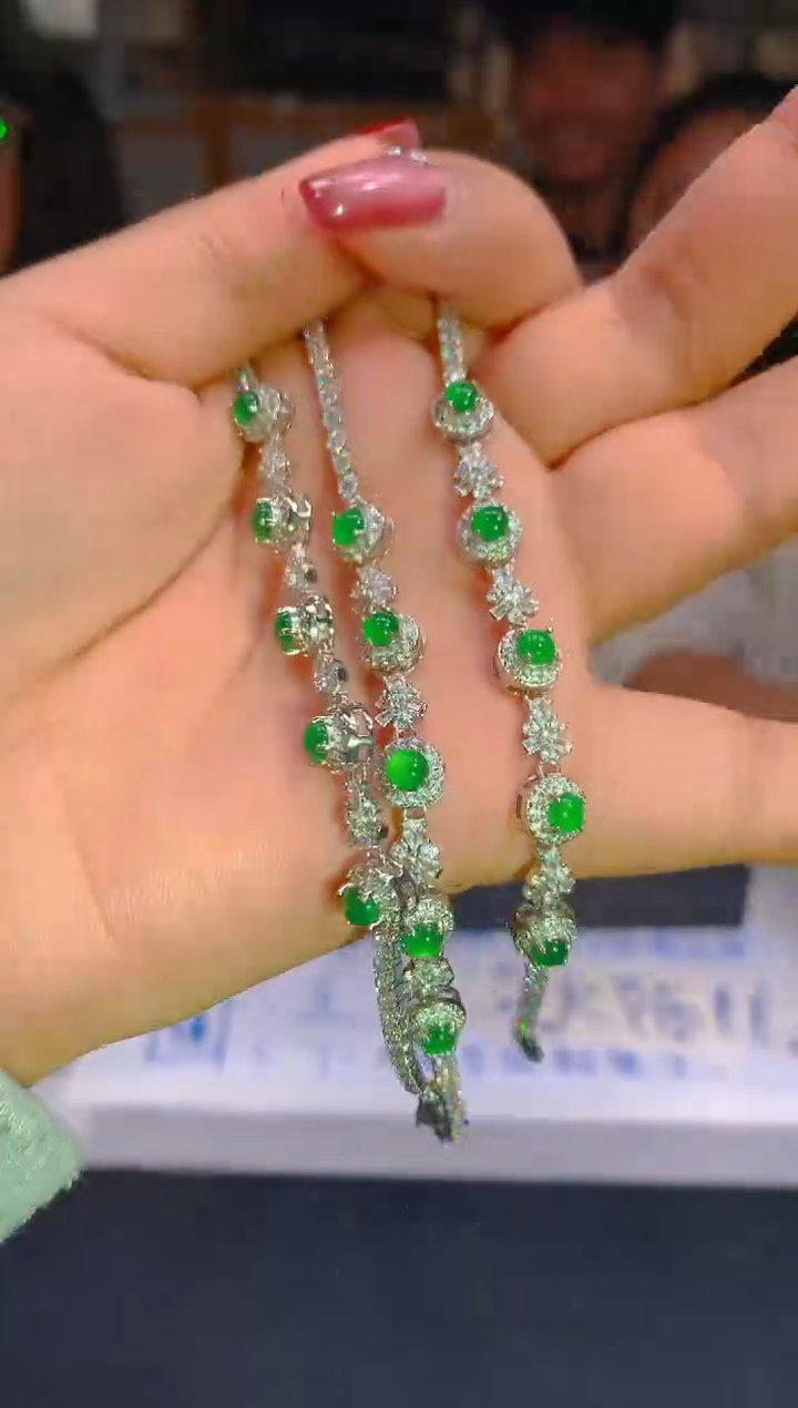 【闪购商品】定制翡翠未镶嵌4定制翡翠-多样性发货 {发其 一}