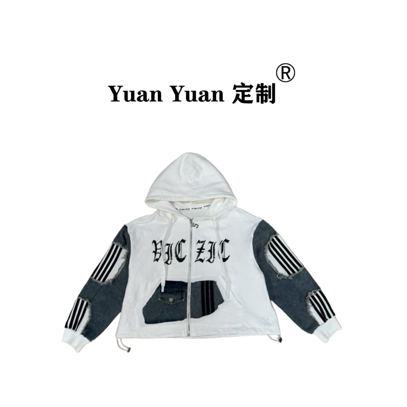 衣圆圆M58262拼接连帽冬季宽松型抗皱拉链外套字母本布下摆收口袖