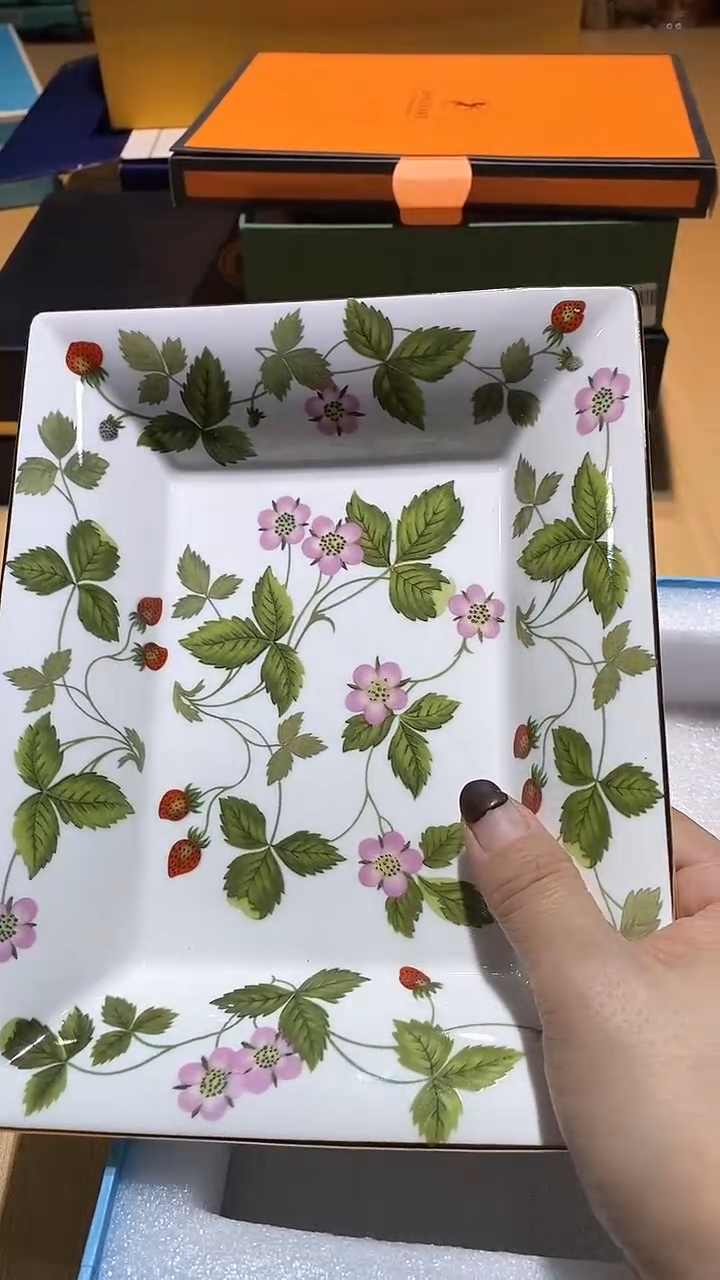 【闪购商品】瓷片锅碗瓢盆一件不剩