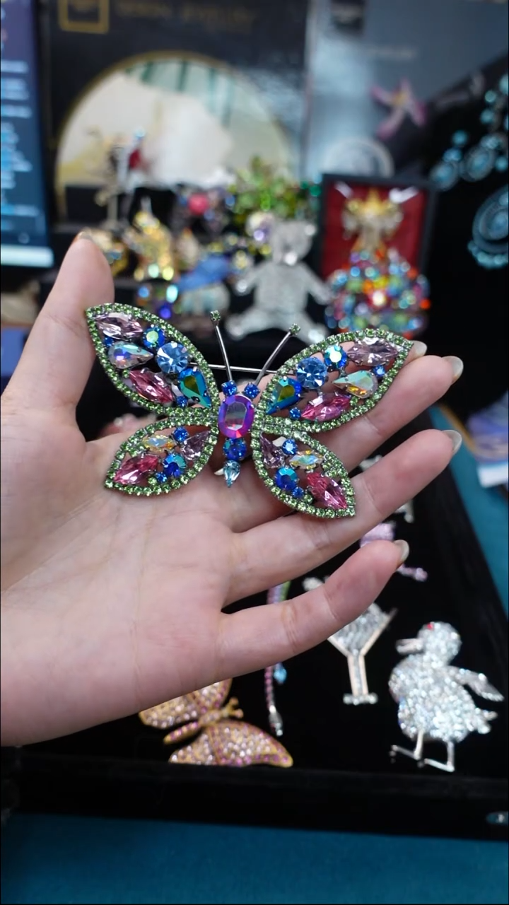 大理石铁合金炣*BW蝴蝶胸针