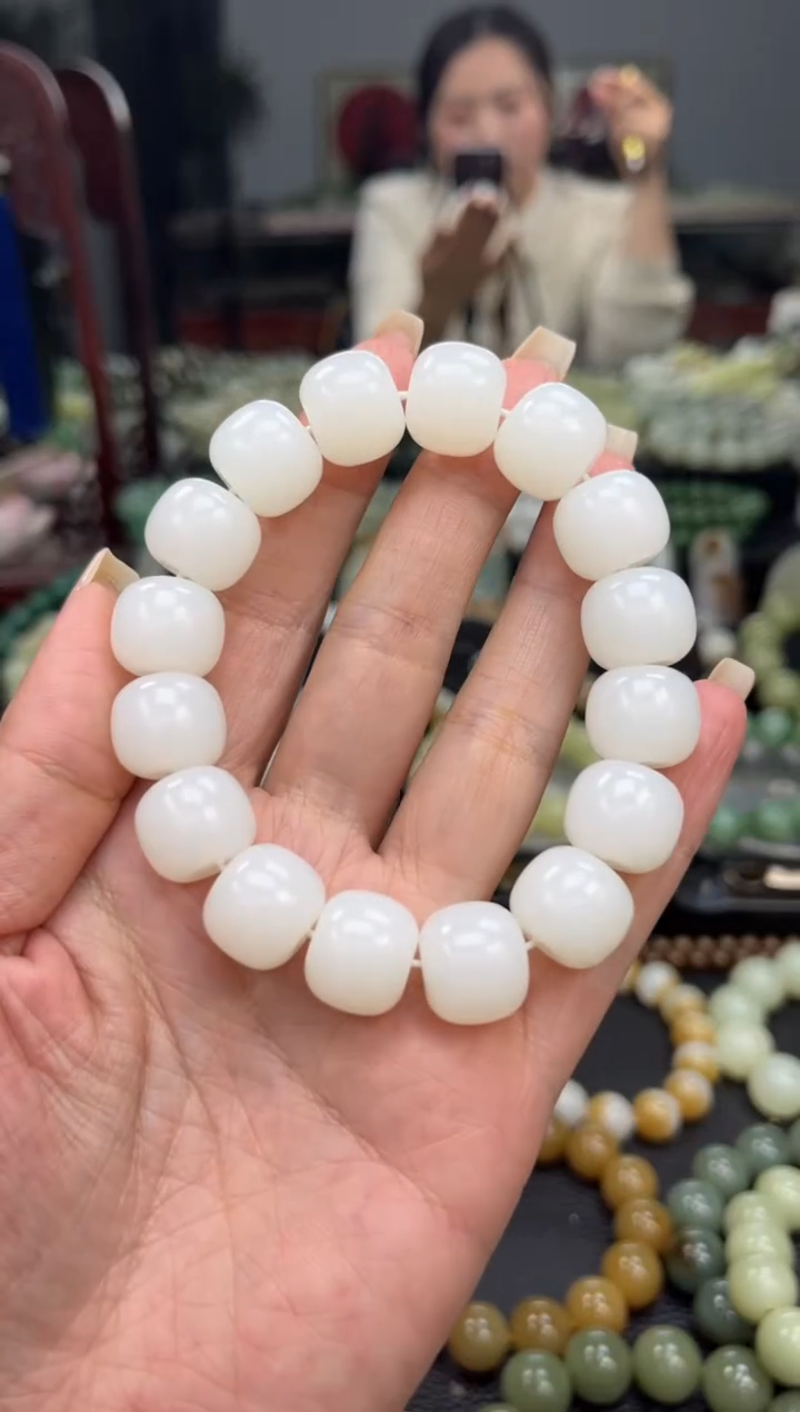 【闪购商品】和田玉手串未镶嵌新疆天泰白玉卡15