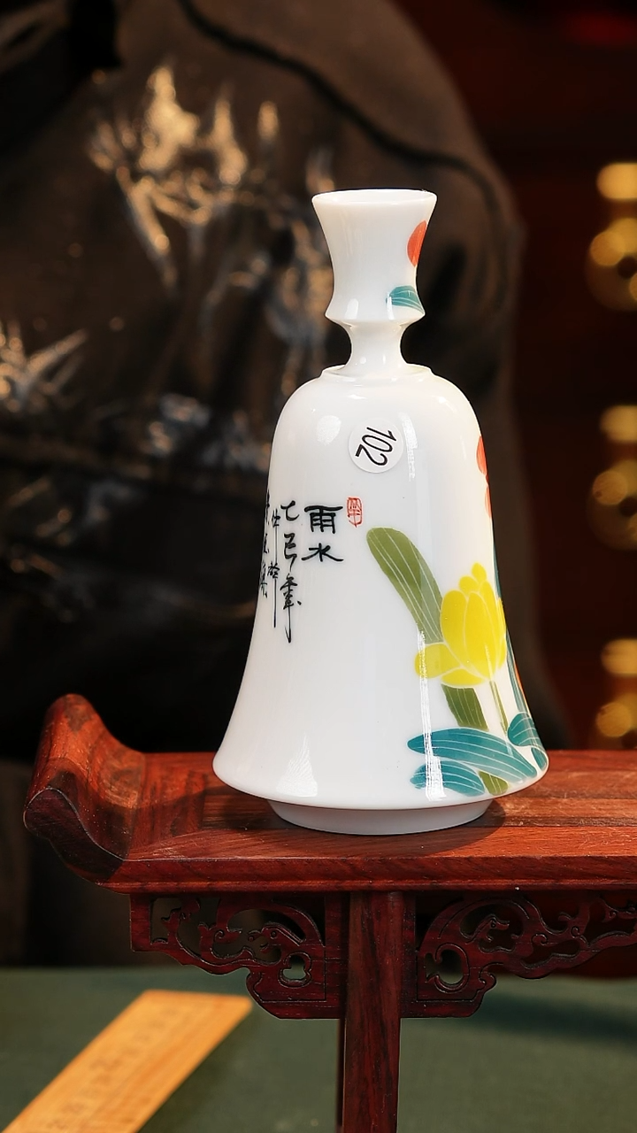 【闪购商品】摆件釉下五彩纯手工手绘原创瓷器