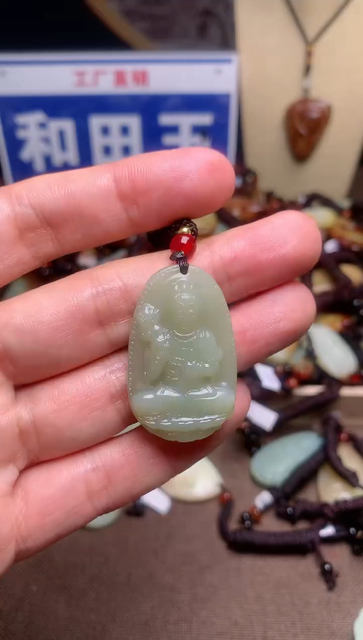 【闪购商品】和田玉颈饰未镶嵌1