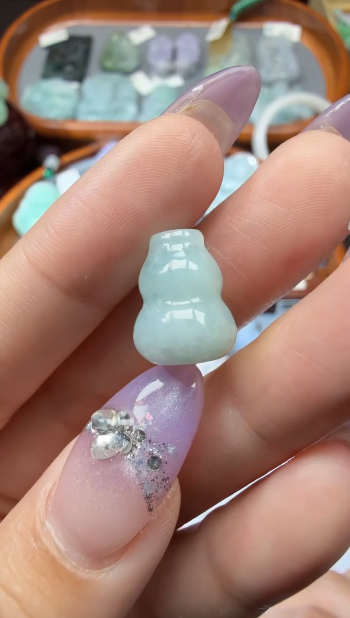 翡翠未镶嵌颈饰026.。。。。