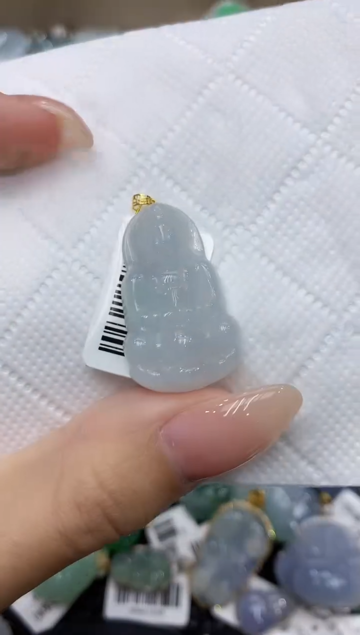 颈饰18K金镶嵌翡翠111111111111