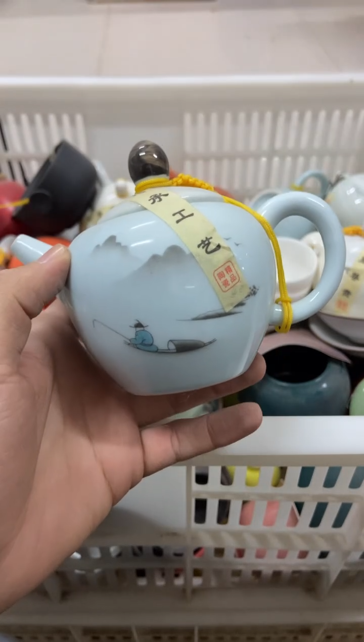 杯子瓷无运费险有瑕疵的摄影的产品有使用过的痕迹有点脏介意勿拍