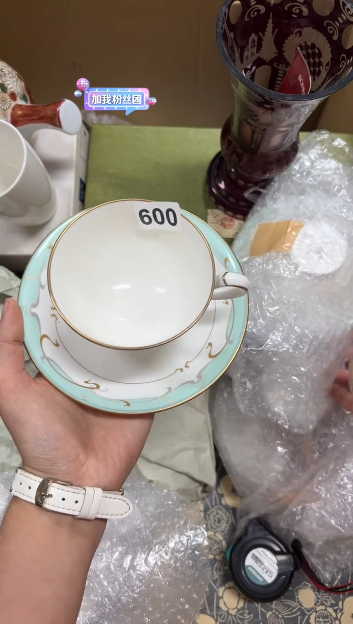 瓷片四*姐+600中古商品谨慎参拍