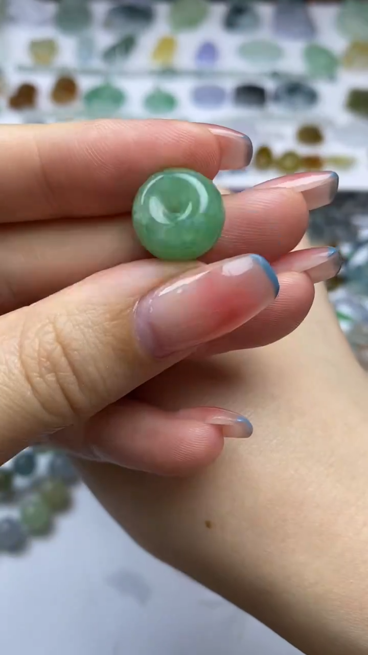 未镶嵌定制翡翠毛货定制不退不换