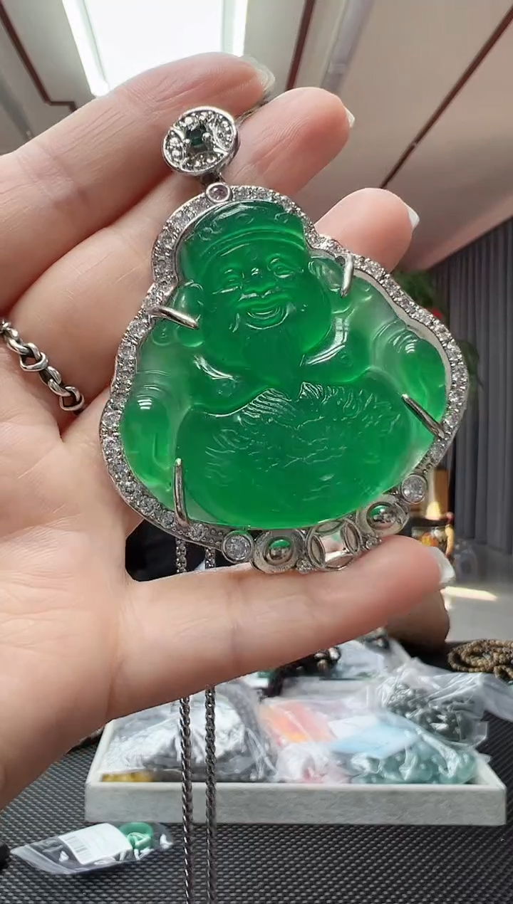 【闪购商品】翡翠挂件未镶嵌多样性发货其中发一